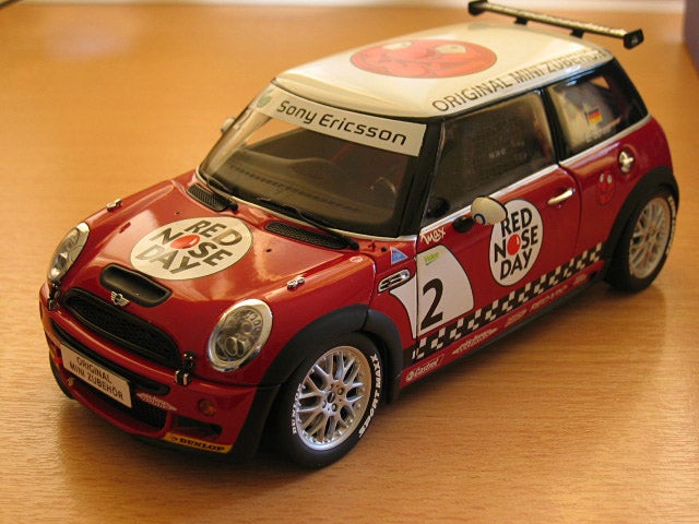 京商  ミニクーパー1/18 RED NOSE DAY Kyosho Mini Cooper 1/18 RED NOSE DAY | eBay